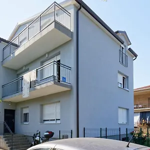 Appartamento Goran By Rent Istria, Umago